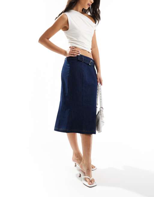 ASOS DESIGN - Aansluitende denim rok met mini-riem in indigo