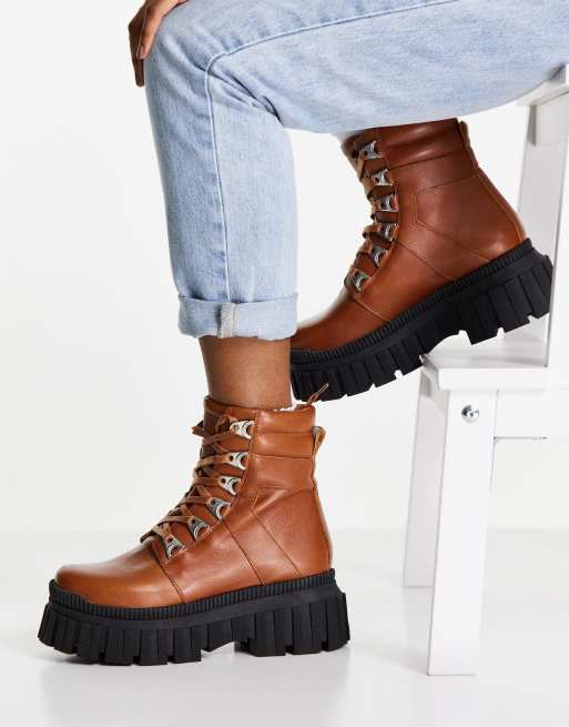 Asos hiking best sale