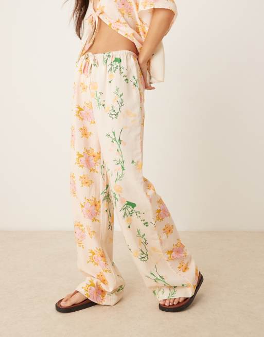 ASOS DESIGN Abi beach pants in multi floral print, 2 of 5