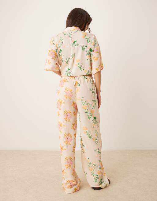 ASOS DESIGN Abi beach pants in multi floral print, 4 of 5