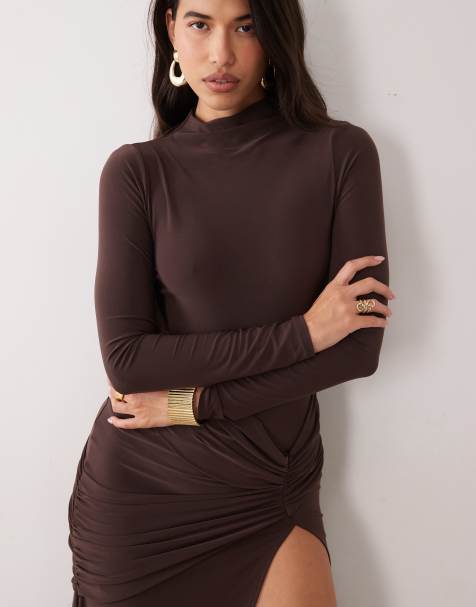 ASOS DESIGN abito lungo scivolato con spacco alto alla coscia in marrone - view 1