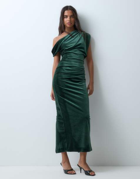 ASOS DESIGN abito midi asimmetrico con spalle scoperte in velluto smeraldo - view 1