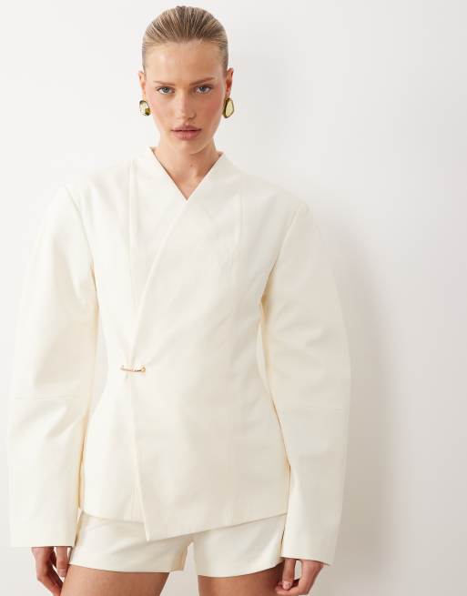 ASOS DESIGN - Blazer sartoriale da abito stretto in vita color panna, 2 di 3