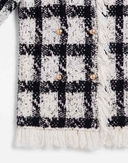 ASOS DESIGN - abrigo tipo cardigan texturizado con flecos y doble botonadura en cuadro monocromático, 9 de 9