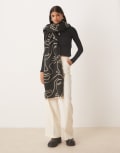 [ASOS DESIGN] ASOS DESIGN abstract face jacquard woven scarf in stone and black-Multi No Size MULTI