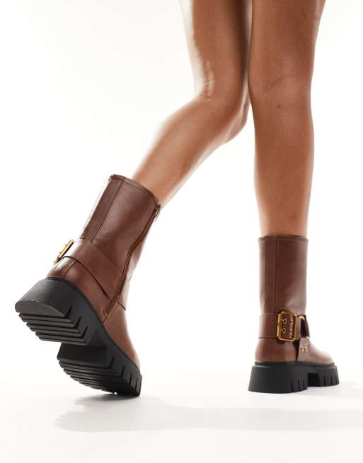 ASOS DESIGN – Ace – Bruna ankelhöga bikerboots med flera remmar, 2 av 4