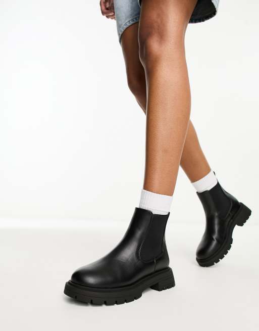 Vagabond kenova black leather chunky hot sale chelsea boots