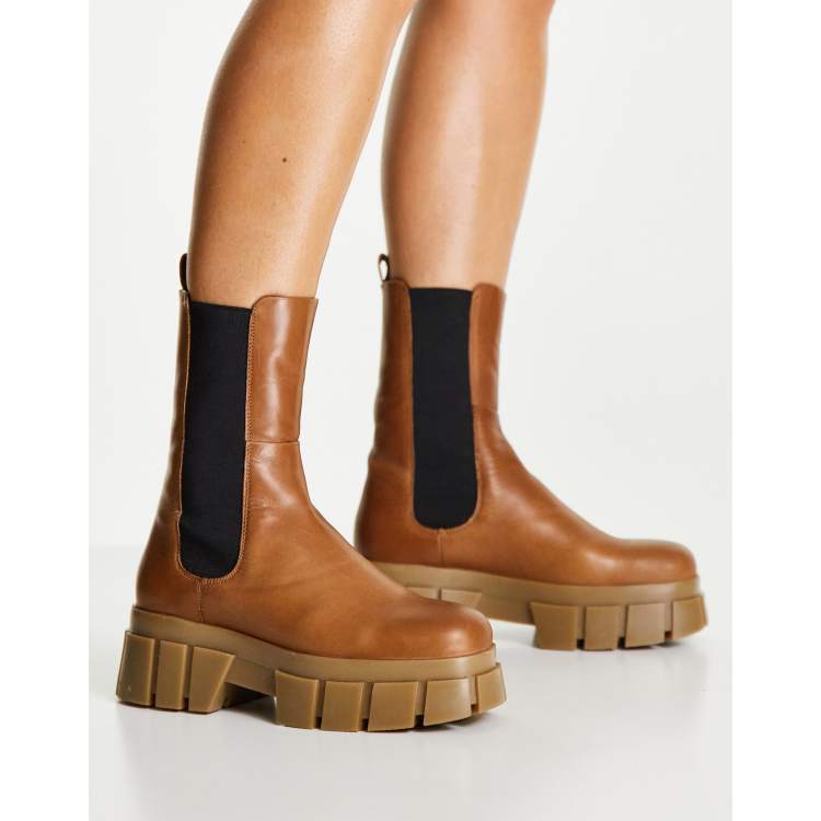 ASOS DESIGN Adjust premium leather chunky chelsea boots in tan