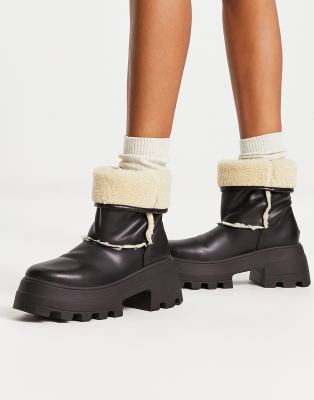 ASOS DESIGN Adriana chunky borg lined boots in black - ASOS Price Checker