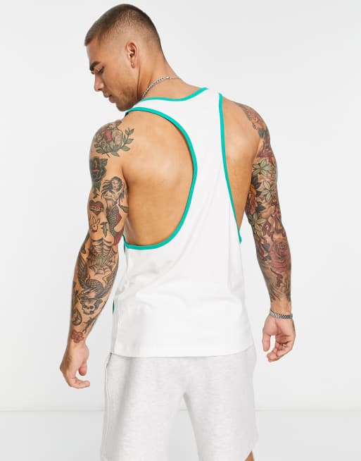 ASOS DESIGN - Afslappet hvid vest med sportsprint foran, 2 af 4