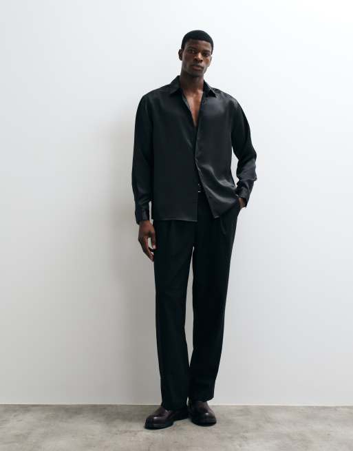 ASOS DESIGN afslappet satin-skjorte i sort, 2 af 5