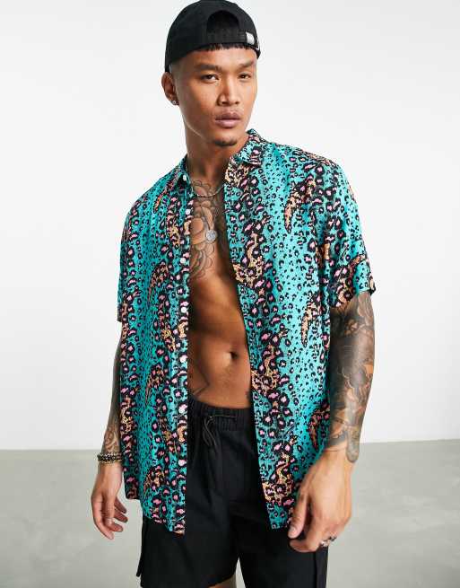 ASOS DESIGN - Afslappet skjorte med farverigt leopardprint