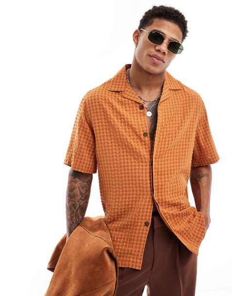 ASOS DESIGN - Afslappet skjorte med reverskrave og korte ærmer i sennepsgult bæk-og-bølge-stof - view 1