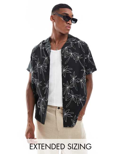 ASOS DESIGN - Afslappet strandskjorte med reverskrave og palmeprint i sort 