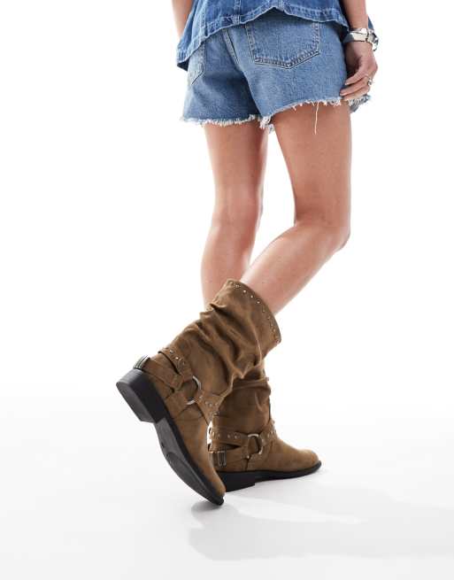 ASOS DESIGN – Alara – Brungrå, platta bikerbooots med slouchy-stil och metalldetaljer