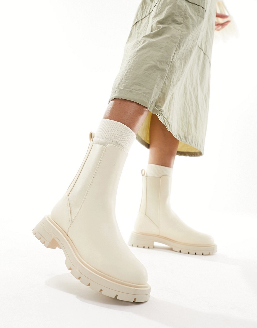 ASOS DESIGN Alfie chunky chelsea boots in off-white-Neutral