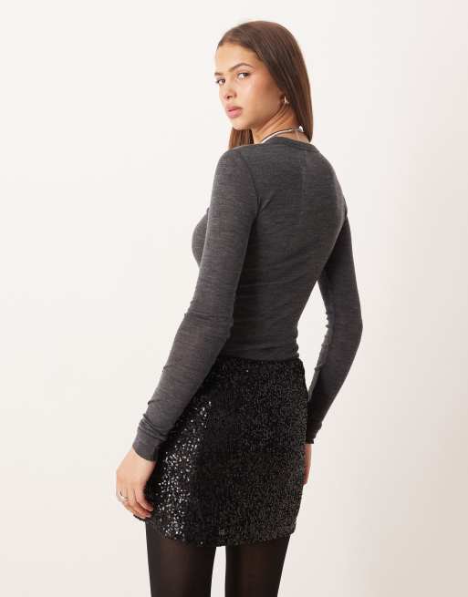 ASOS DESIGN all-over sequin mini skirt in black, 2 of 5