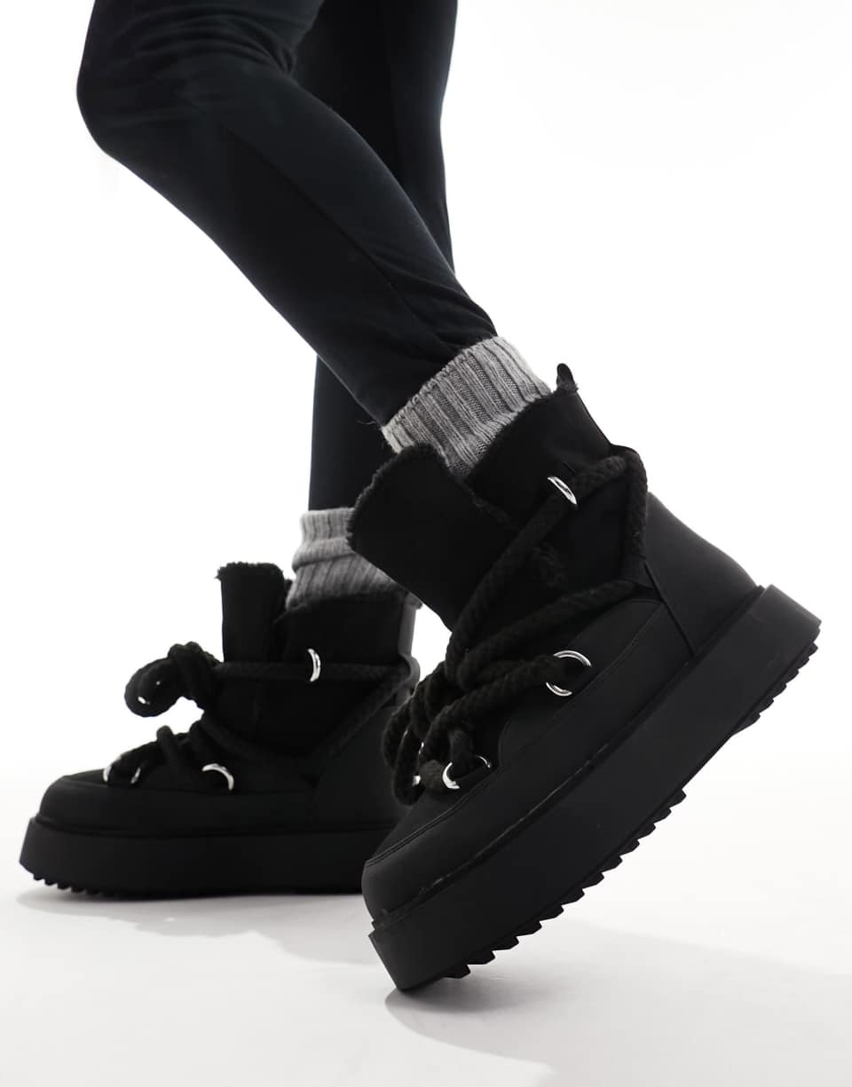 Alpine shearling boots