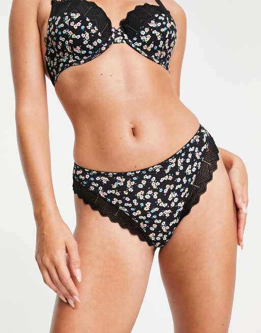 ASOS DESIGN – Amaya – Brasilianisches Spitzenhöschen mit Blümchenmuster in Schwarz