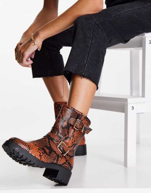 ASOS DESIGN - Amber - Stivali da trekking color cuoio pitonato