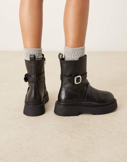 ASOS DESIGN - Amelia - Bottines plates en cuir avec semelle chunky et détail boucle - Noir, 4 de 4