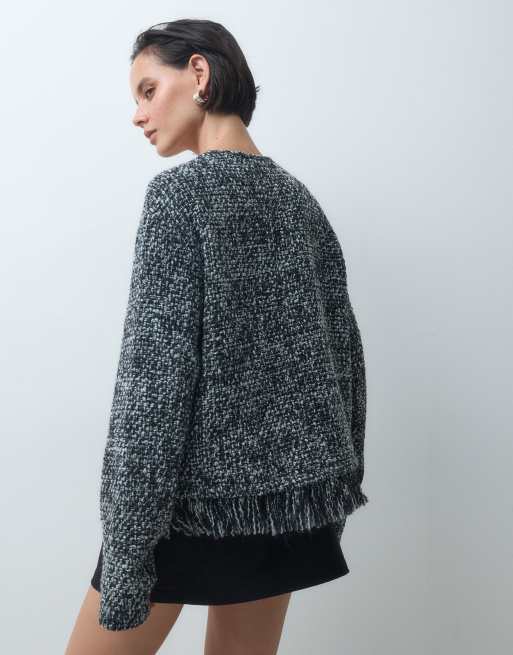 ASOS DESIGN americana formal de bouclé con flecos y lana en monocromo, 3 de 4