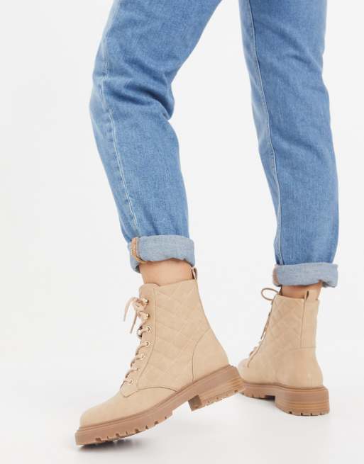 beige boots lace up