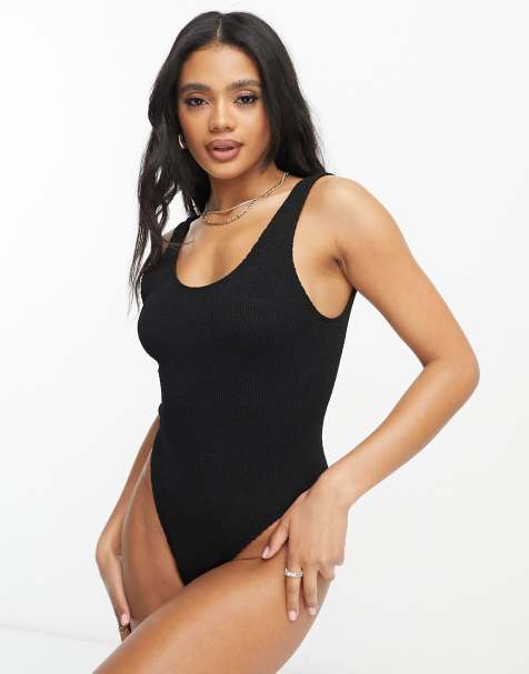 ASOS DESIGN - Amy - Sort badedragt med lav ryg i krølstof - view 1