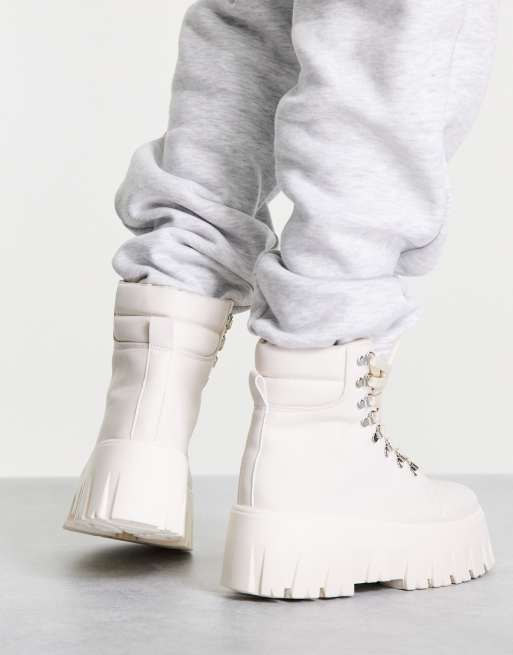 ASOS DESIGN - Anastasia - Chunky vandrestøvler med snørebånd i hvid, 2 af 4