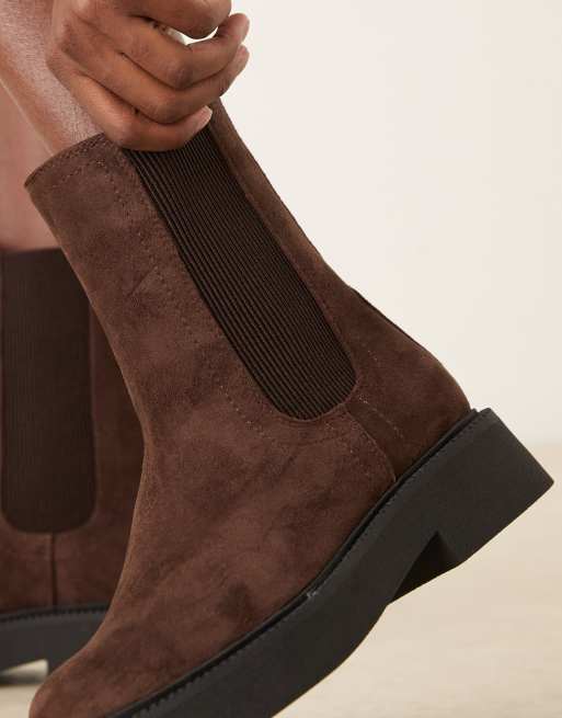 ASOS DESIGN Andy flat chunky chelsea boots in chocolate suedette, 4 of 4