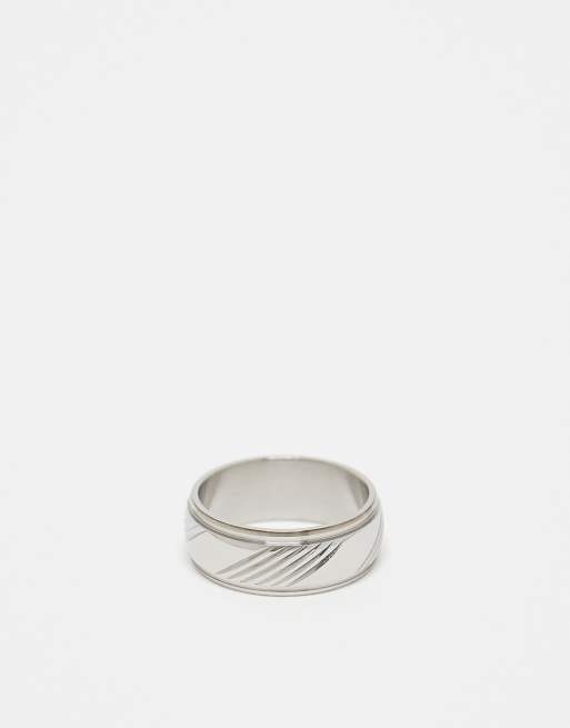 ASOS DESIGN - Anello a fascia in acciaio inossidabile resistente all'acqua argentato con incisione orizzontale