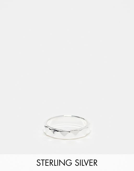 ASOS DESIGN - Anello a fascia in argento sterling con motivo spazzolato