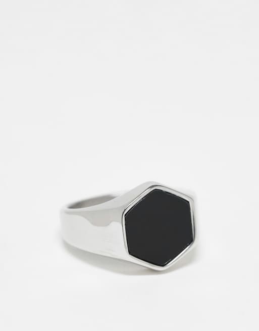 ASOS DESIGN - Anello a sigillo in acciaio inossidabile resistente all'acqua esagonale con pietra nera color argento