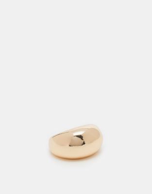 ASOS DESIGN - Anello bombato oversize color oro