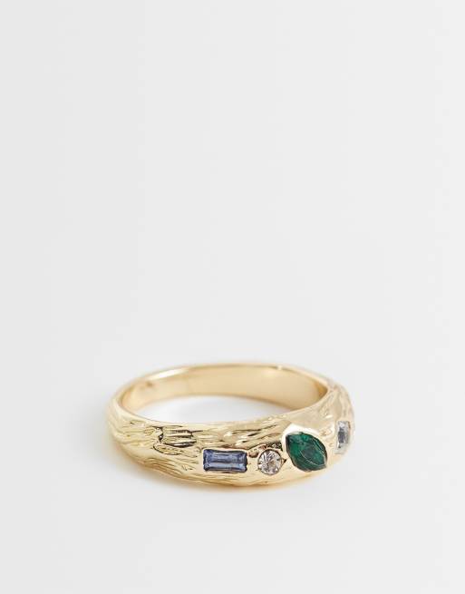 ASOS DESIGN - Anello color oro martellato con pietre miste