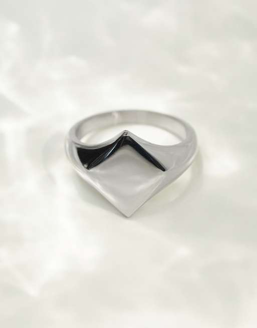 ASOS DESIGN - Anello con sigillo in acciaio inossidabile resistente all'acqua a forma di rombo color argento