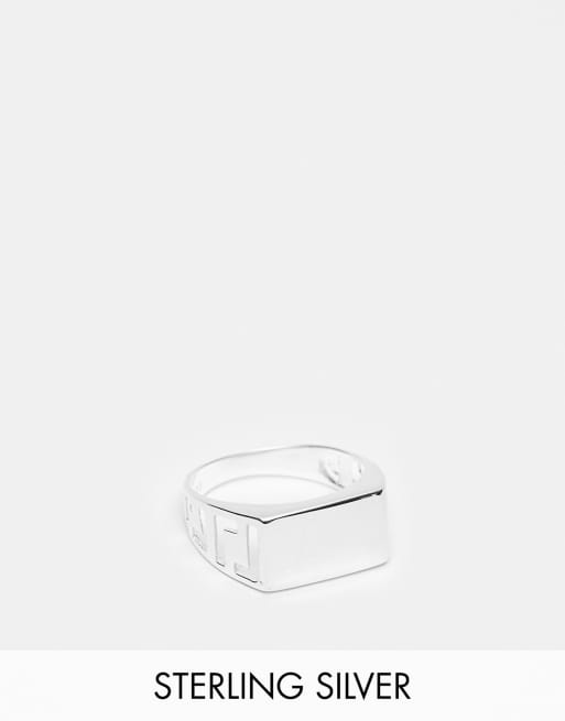 ASOS DESIGN - Anello con sigillo in argento sterling con onda greca cut-out