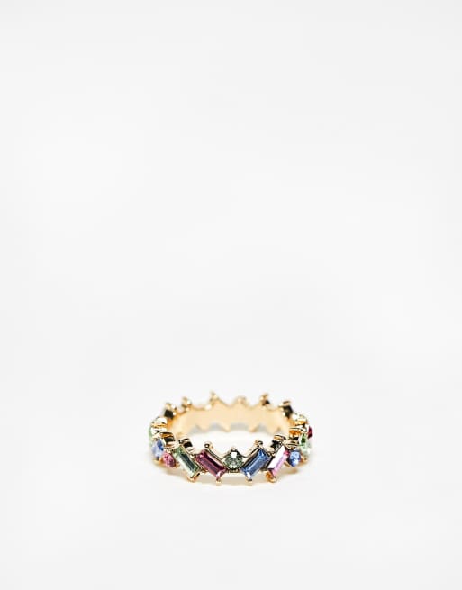 ASOS DESIGN - Anello dorato con design con pietre allungate arcobaleno in tonalità pastello