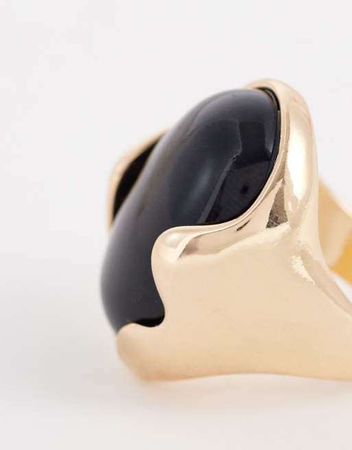 ASOS DESIGN - Anello grande dorato con pietra sintetica nera incastonata, 3 di 3