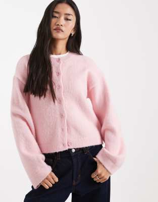 ASOS DESIGN - Angeraute Strickjacke in Rosa