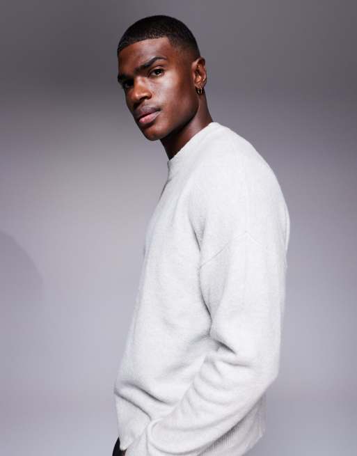 ASOS DESIGN – Angerauter Oversize-Strickpullover in Grau mit Rundhalsausschnitt, 4 von 5