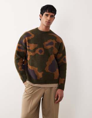 Angerauter Oversize-Strickpullover in Khaki mit abstraktem Muster-Grün Grün S