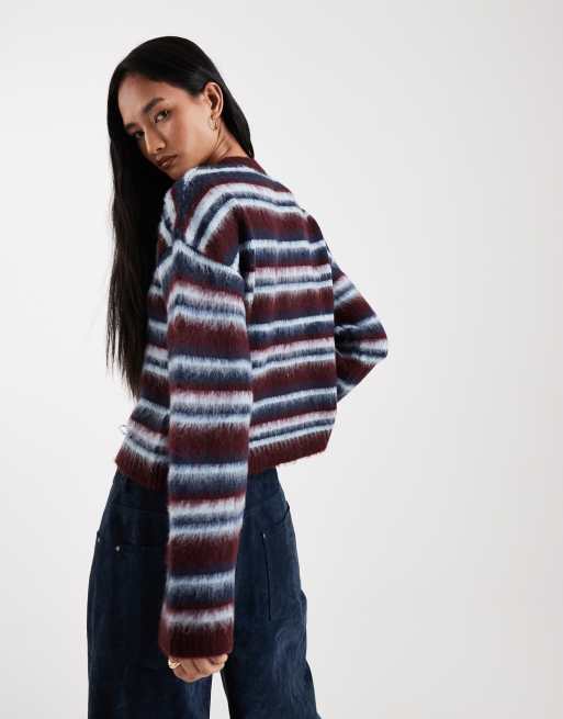 ASOS DESIGN – Angerauter Strickpullover mit buntem Streifenmuster, 4 von 4