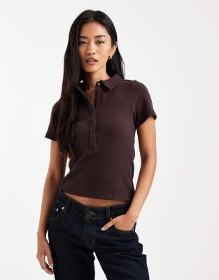 ASOS DESIGN - Angerautes, geripptes Hemd in Schokobraun-Brown