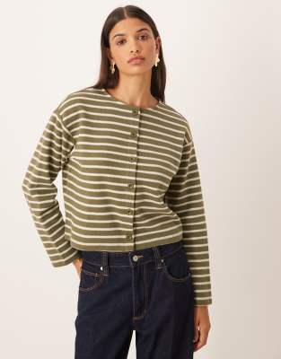 ASOS DESIGN - Gebürstetes, langärmliges Oberteil mit olivgrünen Streifen