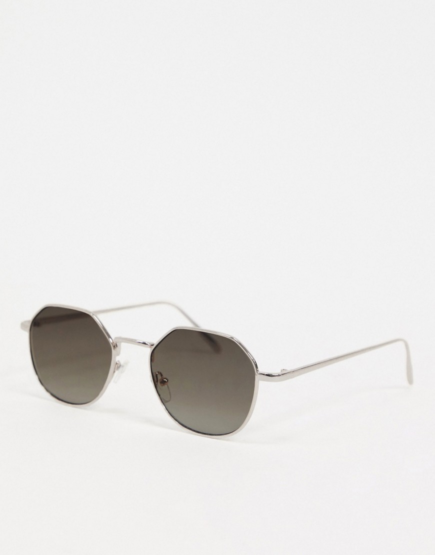 Asos Design Angled Round Sunglasses In Gold With Smoke Grad Lens