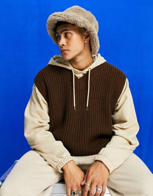 ASOS DESIGN – Anglerhut aus Kunstpelz in Ecru