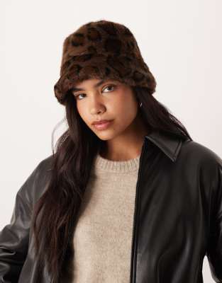 ASOS DESIGN - Anglerhut aus Kunstpelz mit Leopardenmuster-Bunt