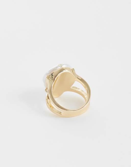 ASOS DESIGN - anillo de doble banda con perla de imitación en tono dorado, 2 de 3