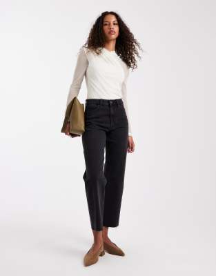 ankle grazer comfort stretch straight leg jeans in black